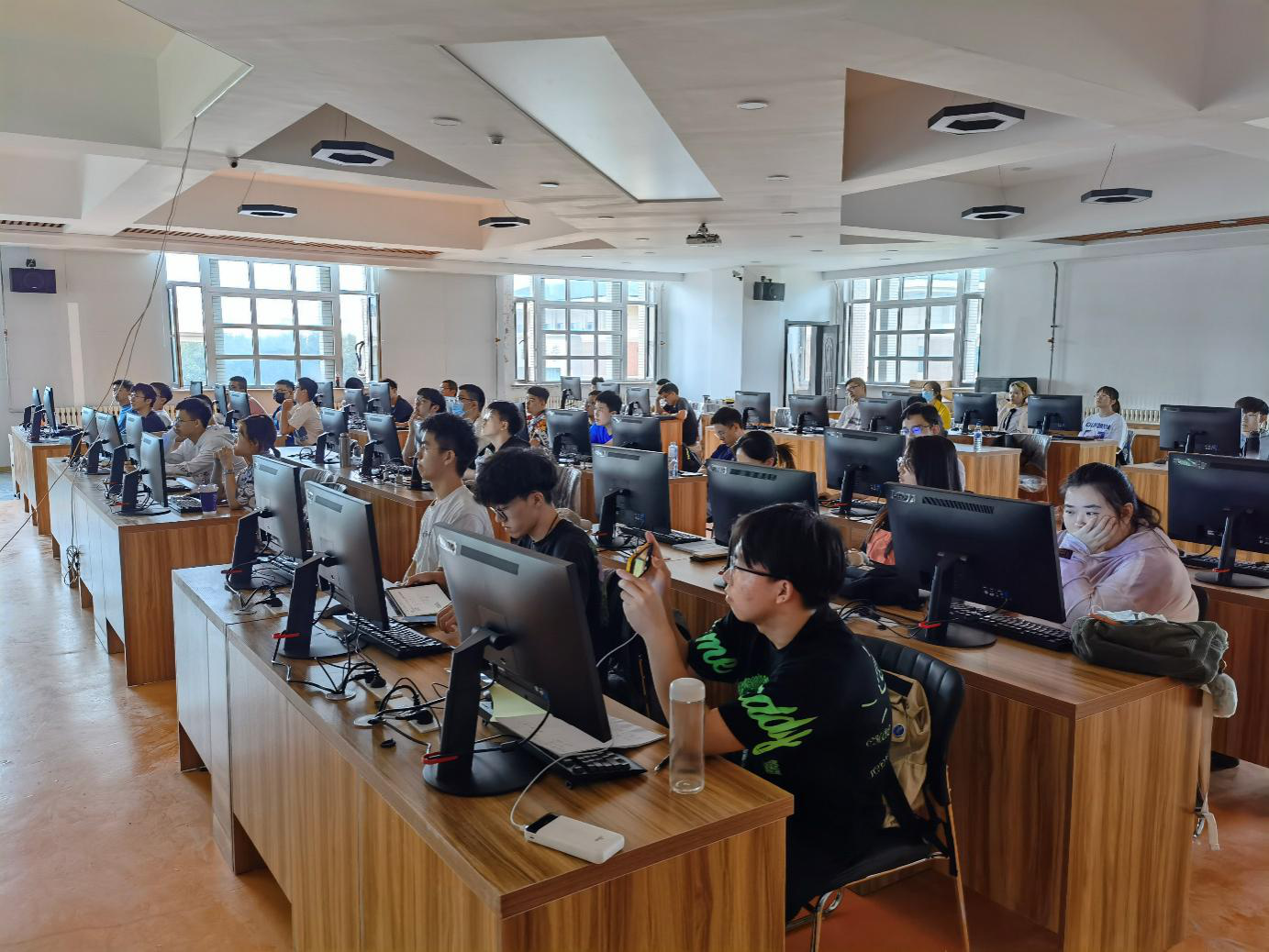 �����ϸ硤(�й�)���ֲ��ٷ���վ