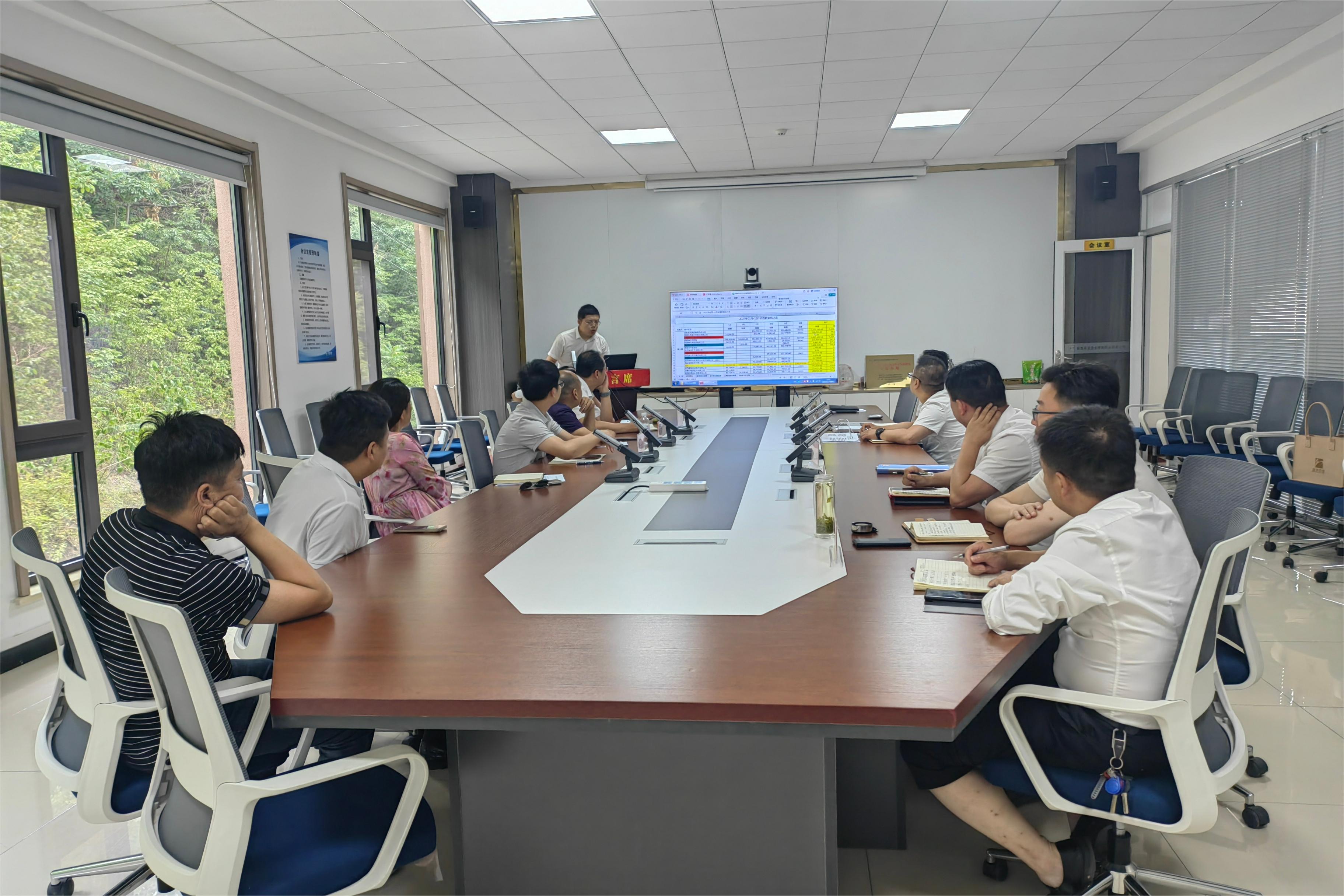 1719985516.jpg 销售会议会商场景.jpg